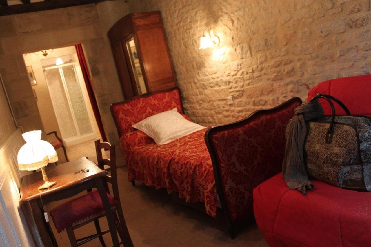 Le Tardif, Noble Guesthouse Bayeux Pokój zdjęcie